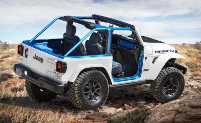 The All-Electric Jeep 'Magneto' Has A Six-Speed Manual Gearbox