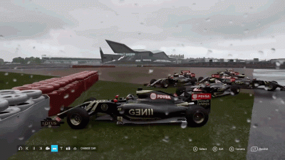 12 Things That Happen In Every Single Online Race