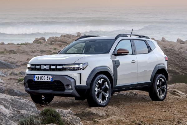 2024 Dacia Duster - front