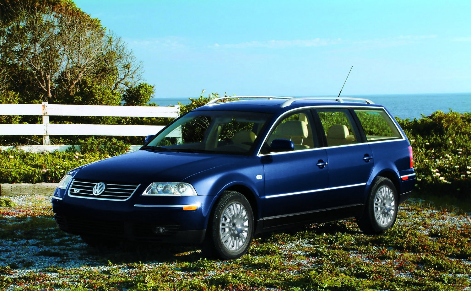 VW Passat W8 Estate