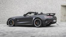 The Mercedes-AMG GT R Roadster Is £30,000 More Expensive Than The Coupe