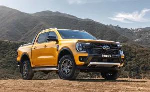 BMW Is Bringing Back Its Original Motorsport Logo