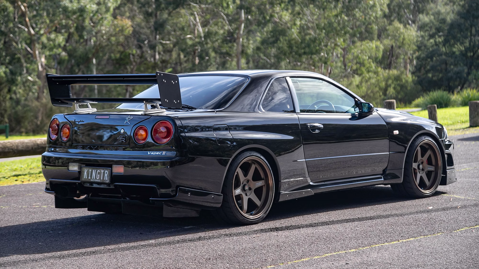 The Tommy Kaira ZZII Was An R34 GT-R Disguised As A Supercar