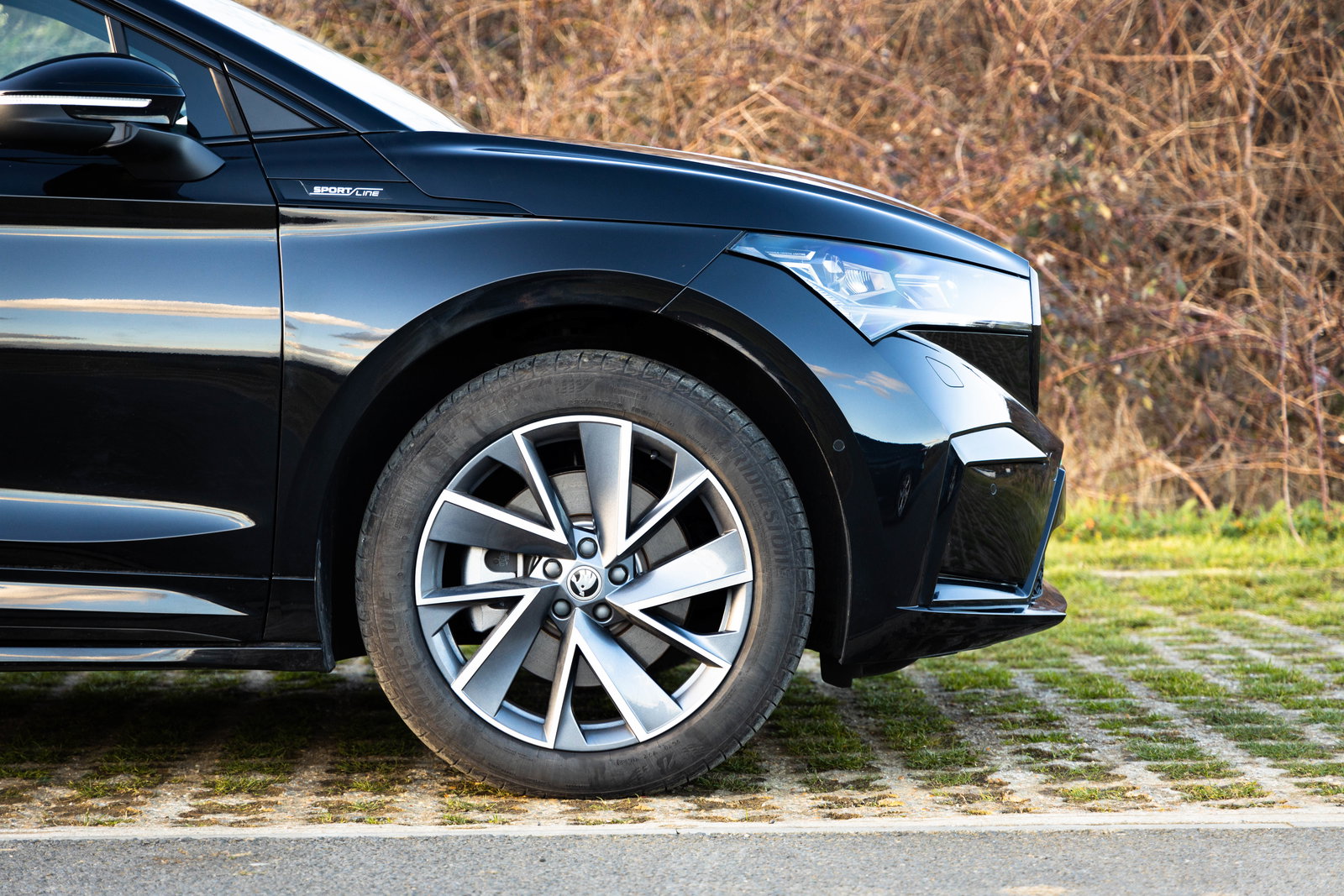 Skoda Enyaq - grille detail