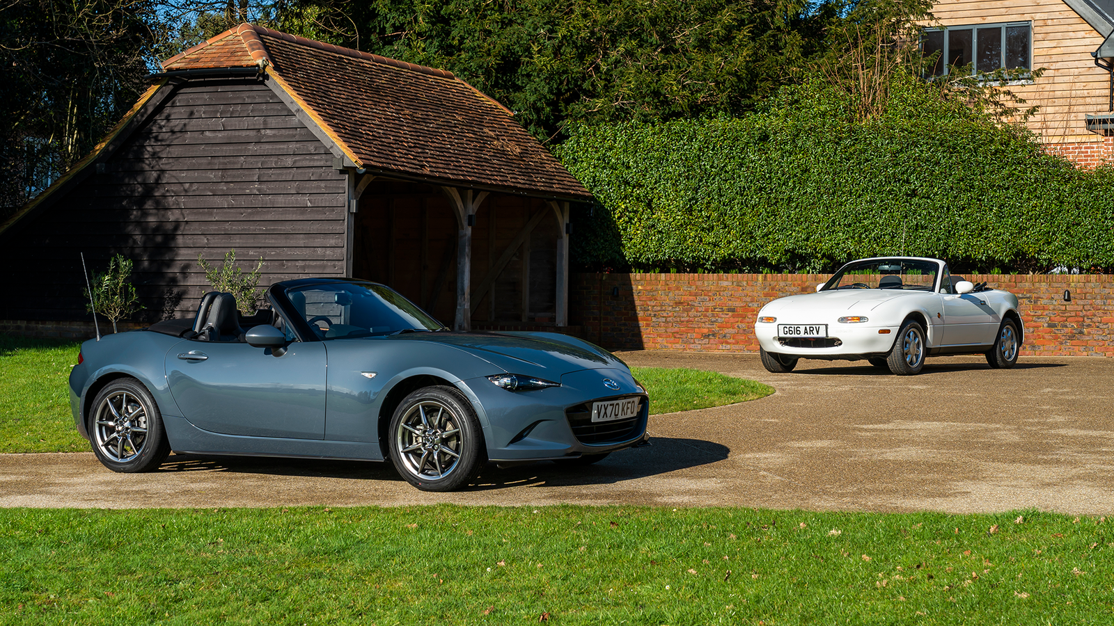 An Idiot's Guide To The Mazda MX-5: History, Generations, Special Editions