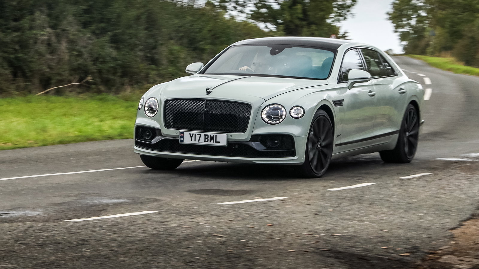 Bentley Flying Spur Speed Edition 12 - driving
