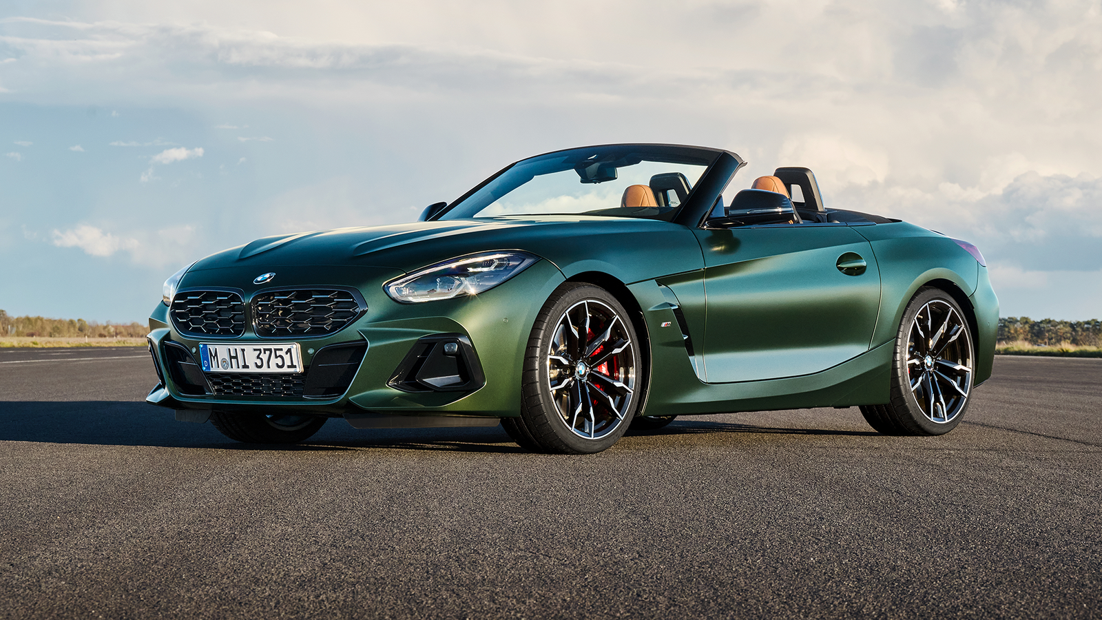 BMW M4 Gets More Power, Loses RWD Option