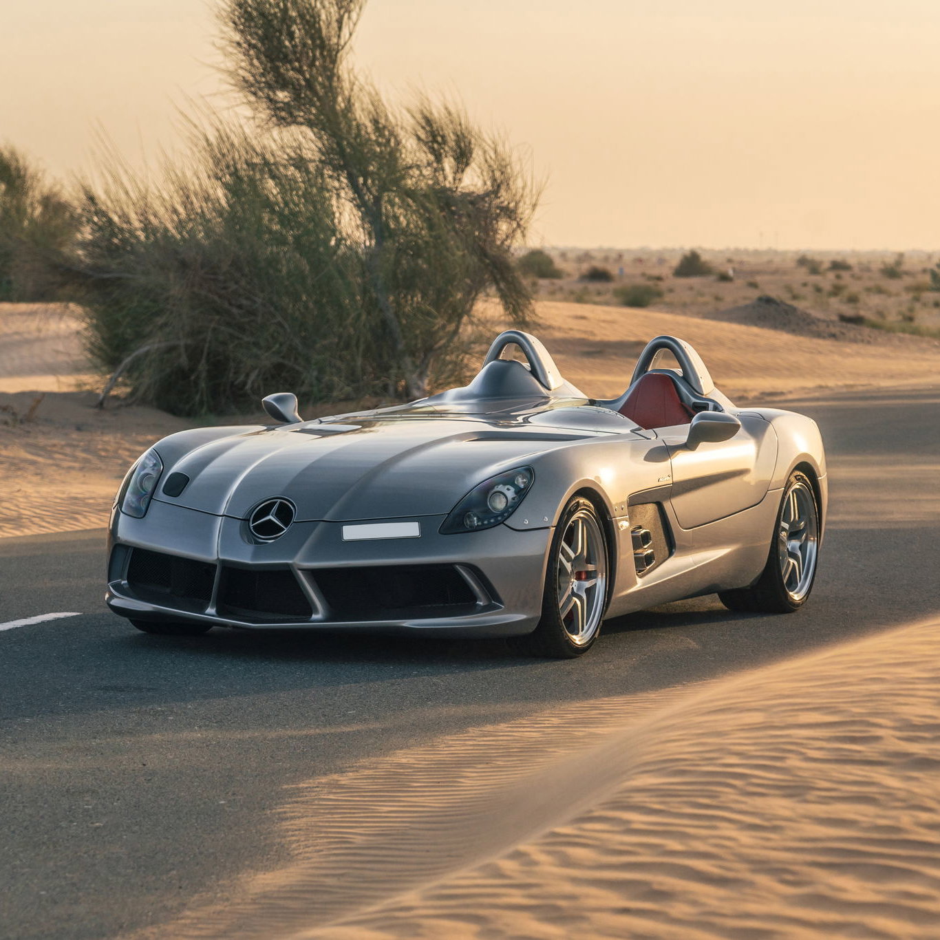 Mercedes SLR McLaren Stirling Moss - front