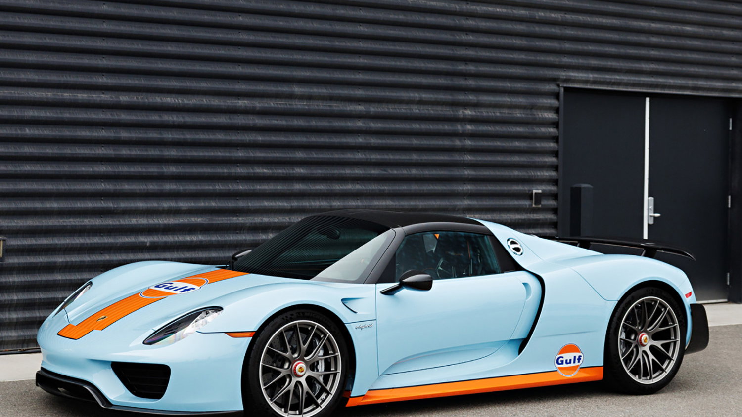 Porsche 918 Spyder - front
