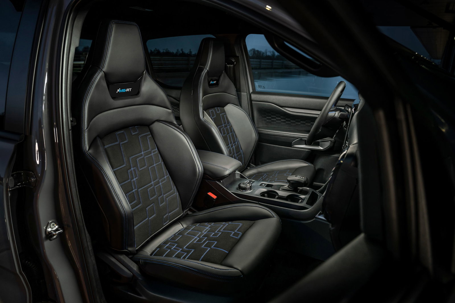 Ford Ranger MS-RT - interior