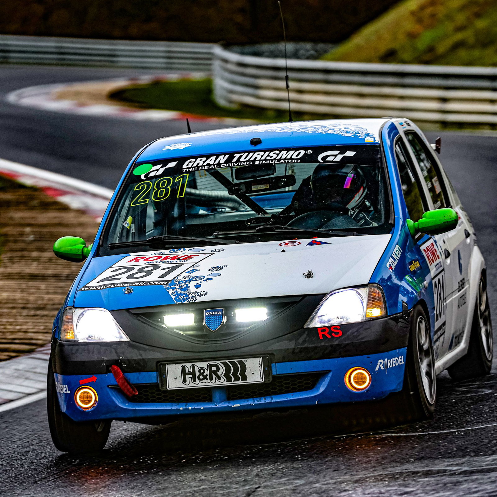 Dacia Logan at the Nürburgring