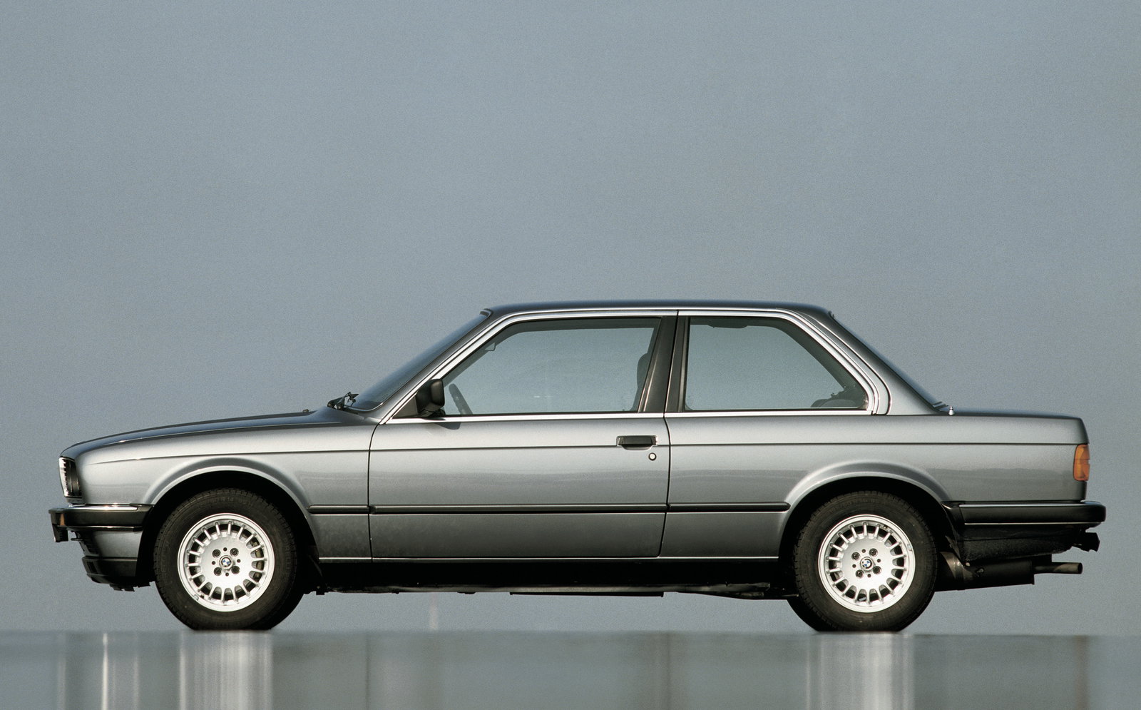 BMW E30 3-series