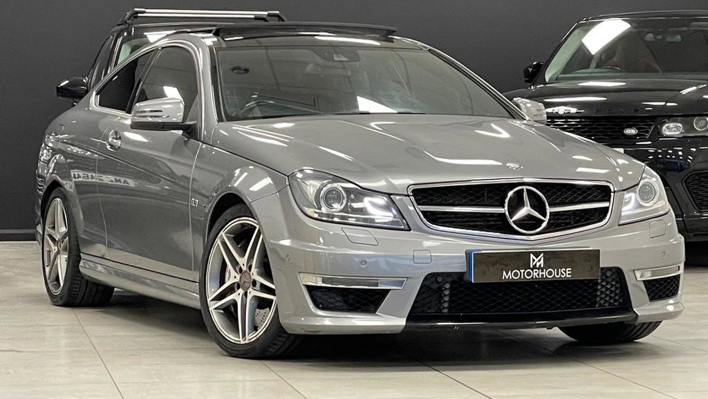 Mercedes-Benz C63 AMG Coupe - front
