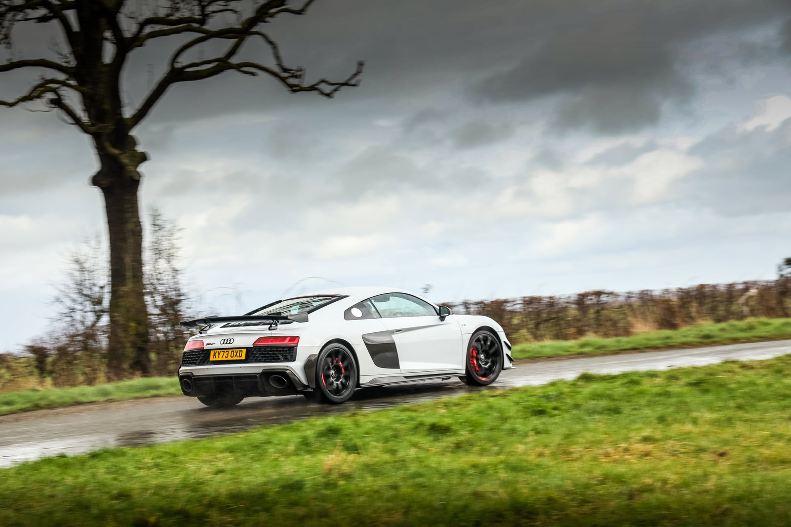 Audi R8 GT - driving