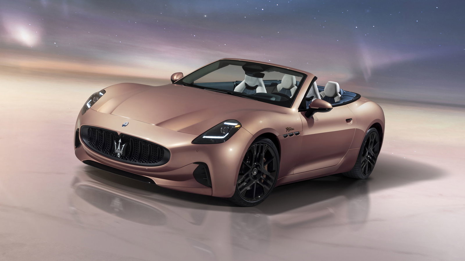 Maserati GranCabrio Folgore - front, top down
