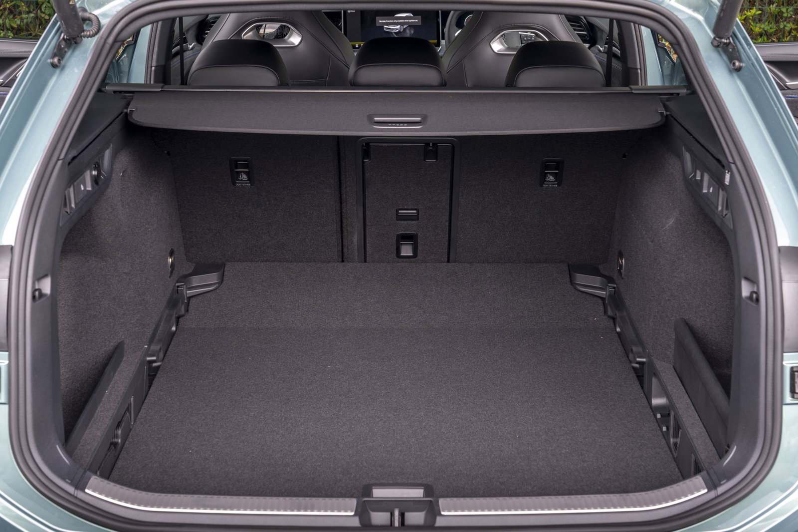 Volkswagen Passat - boot