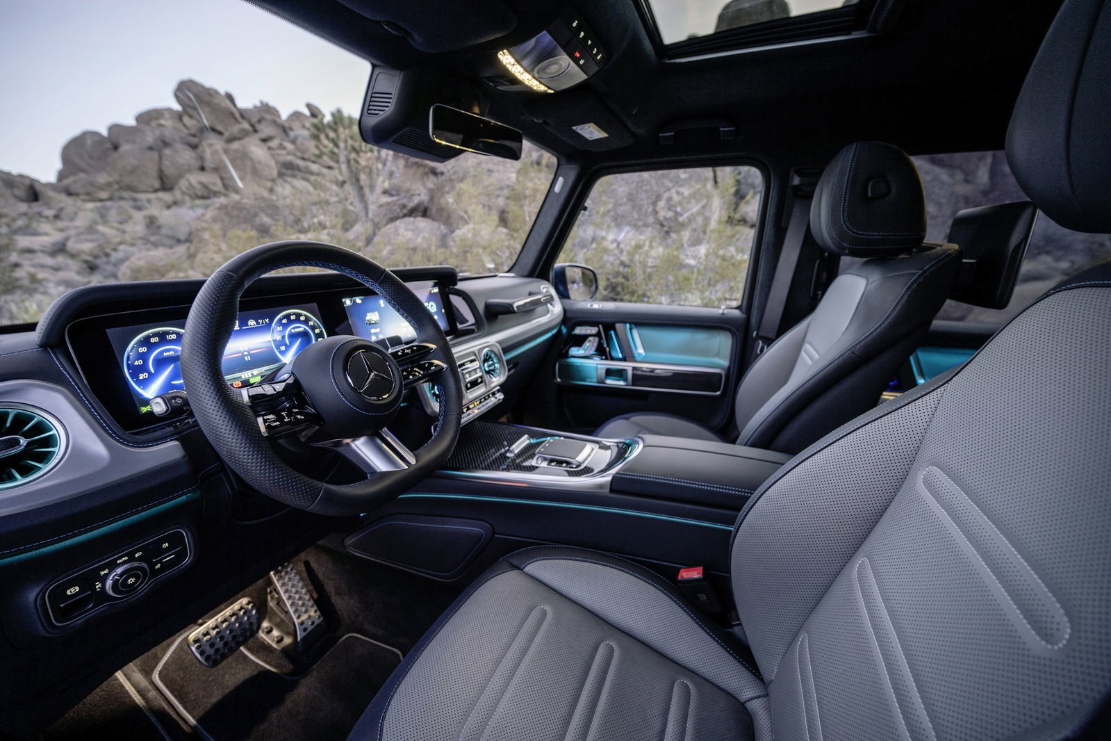 Mercedes-Benz G580 with EQ Technology - interior