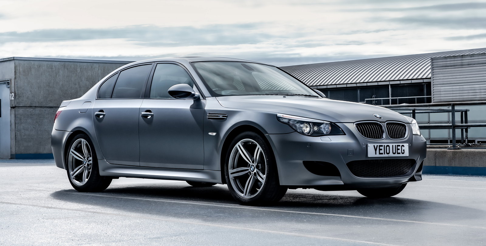 BMW M5 E60 - front