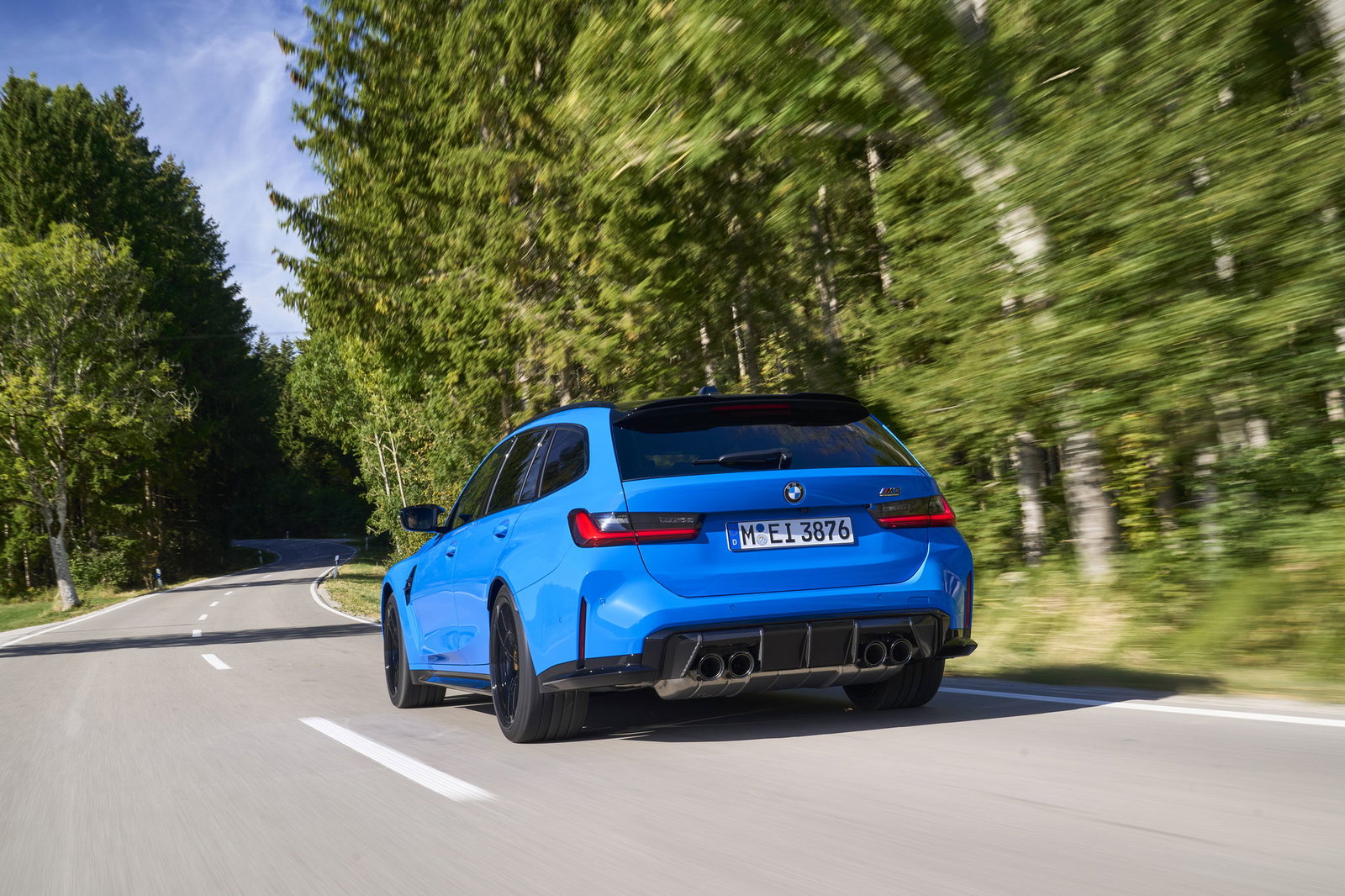 2024 BMW M3 Touring - rear