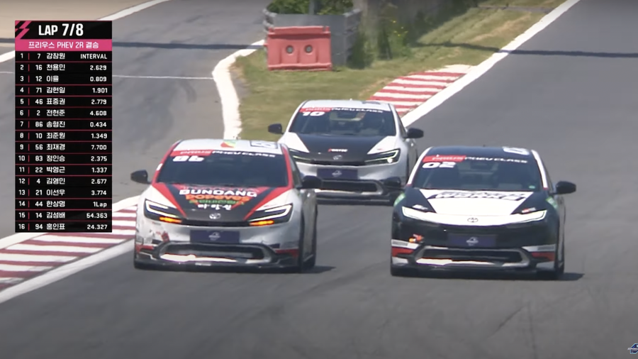 Spec Prius Racing Toyota Prius One-Make Racing Might Be Our New Favourite Motorsport ...