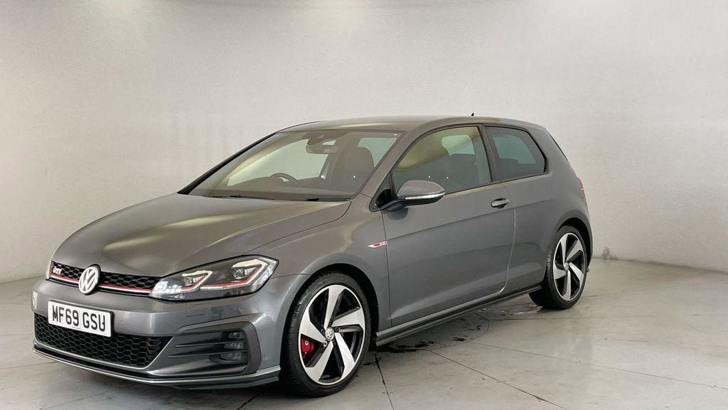 Volkswagen Golf GTI Mk7.5 - front