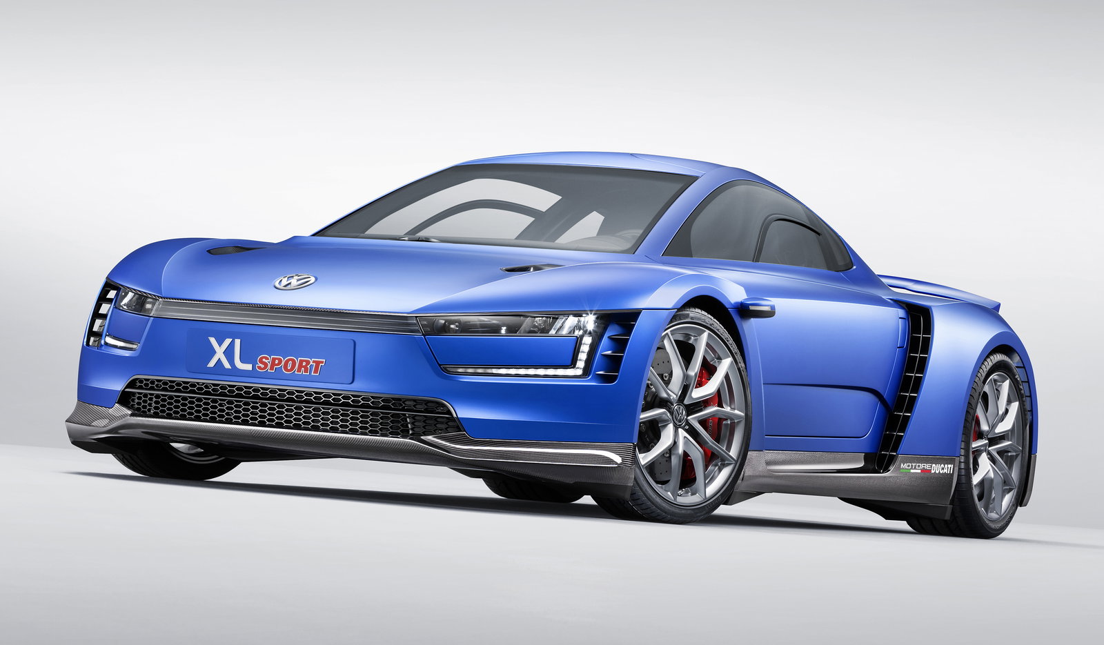 Volkswagen XL Sport - front