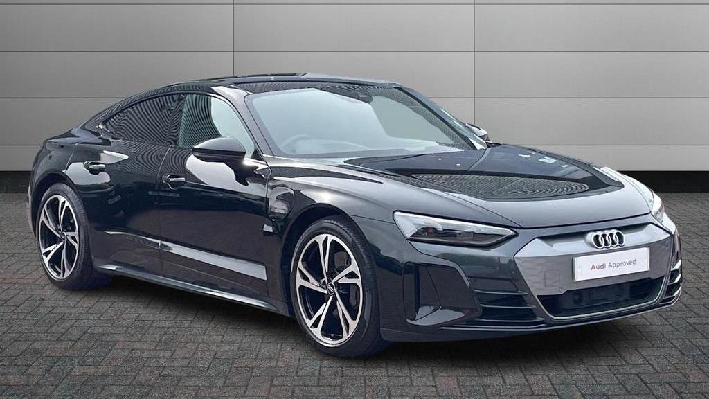 Audi E-Tron GT - front