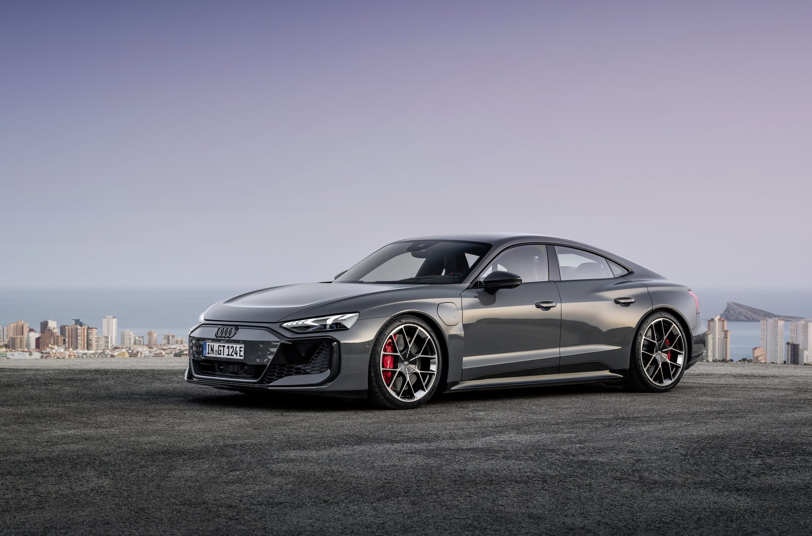 2024 Audi RS E-Tron GT - front