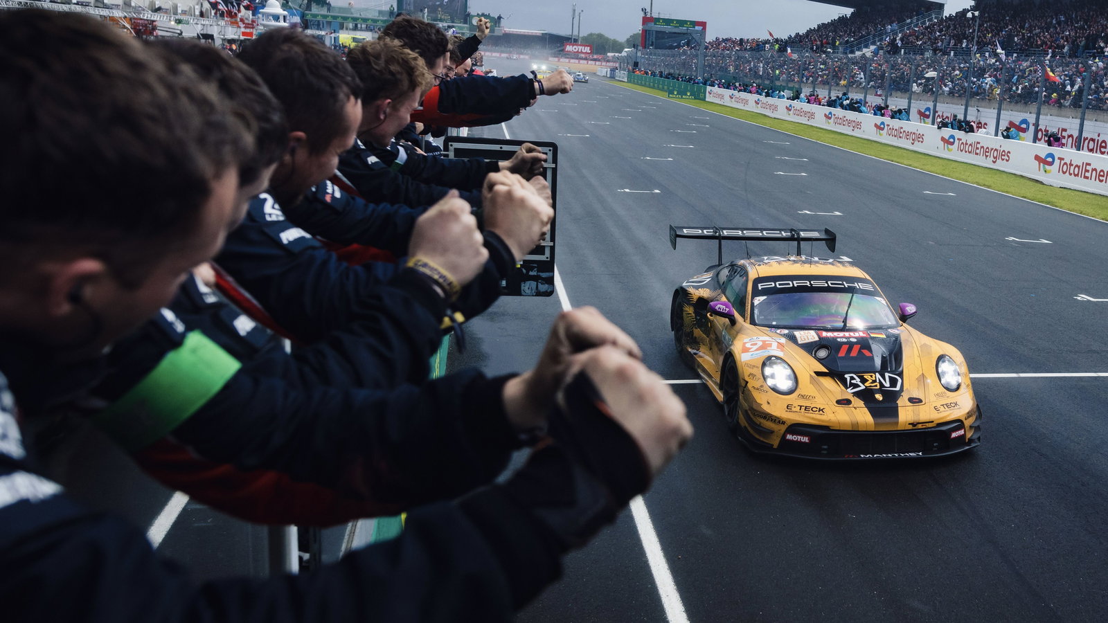The #91 Porsche 911 GT3 R at the 2024 24 Hours of Le Mans