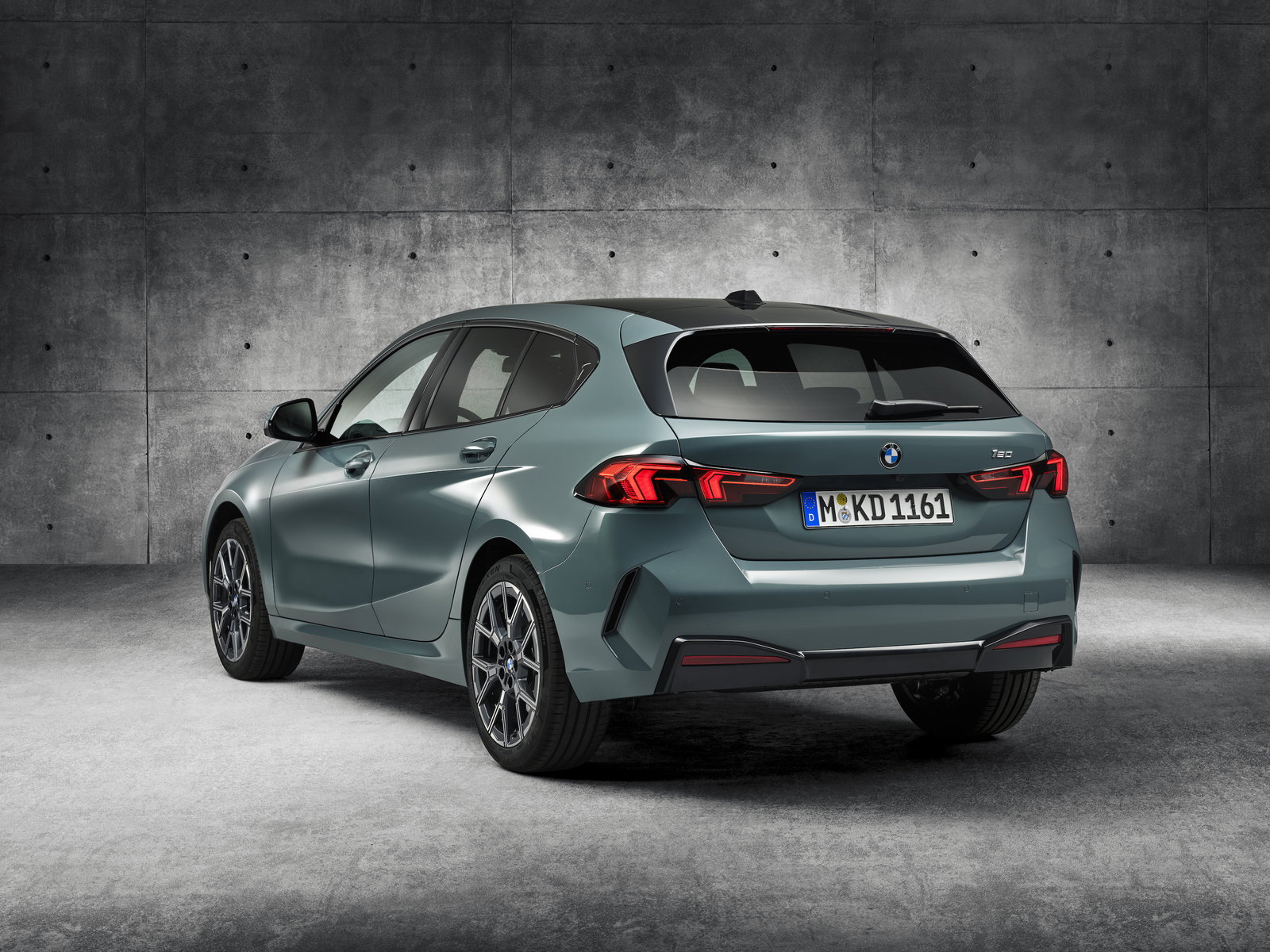 BMW 120 - rear