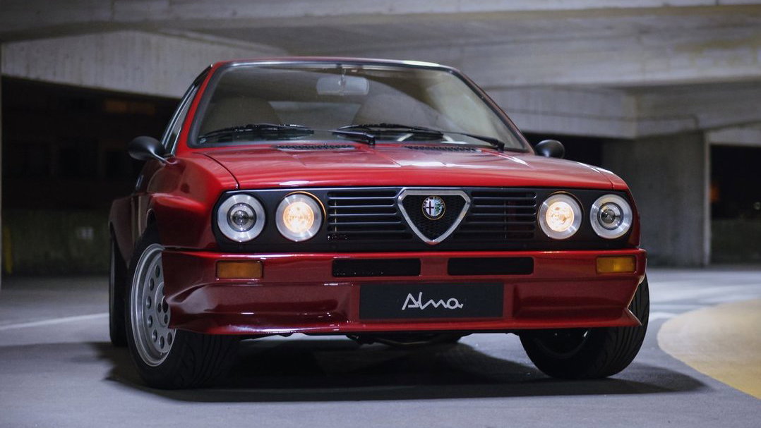Alma Sprint - front