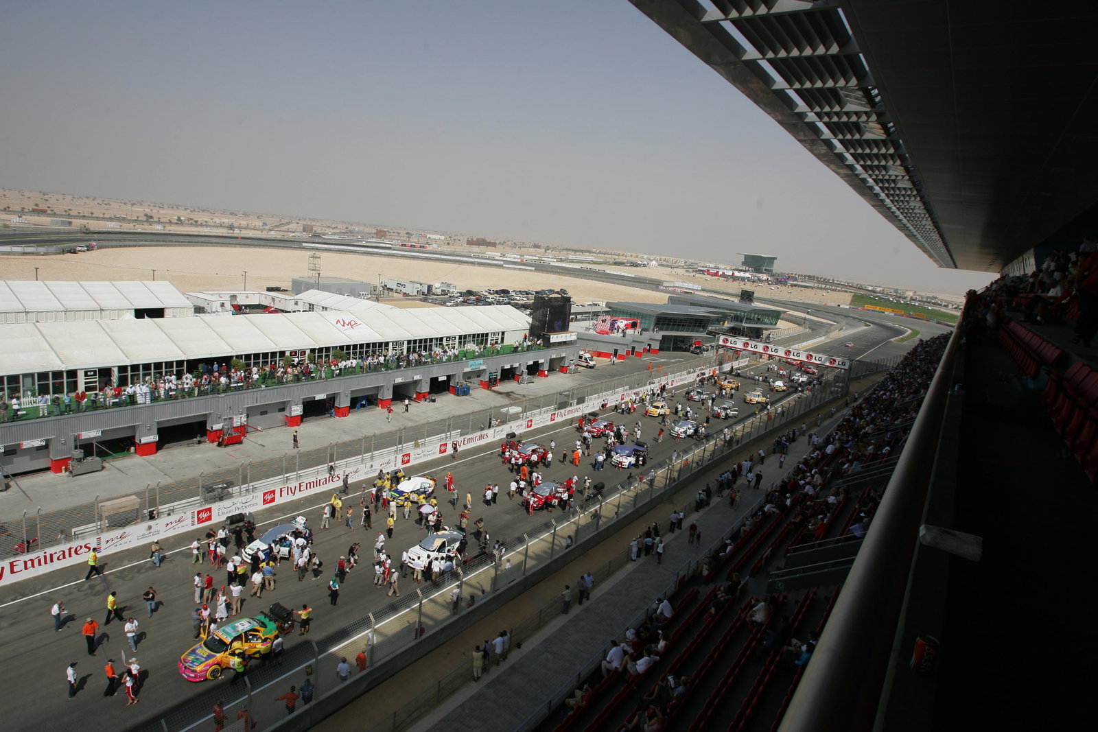 The European Touring Car Championship at Dubai Autodrome in 2004