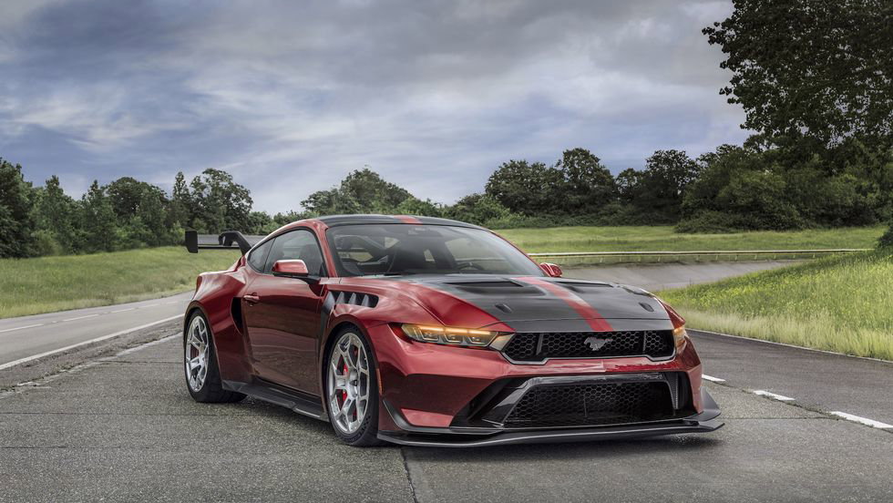 Ford Mustang GTD Carbon Series - front