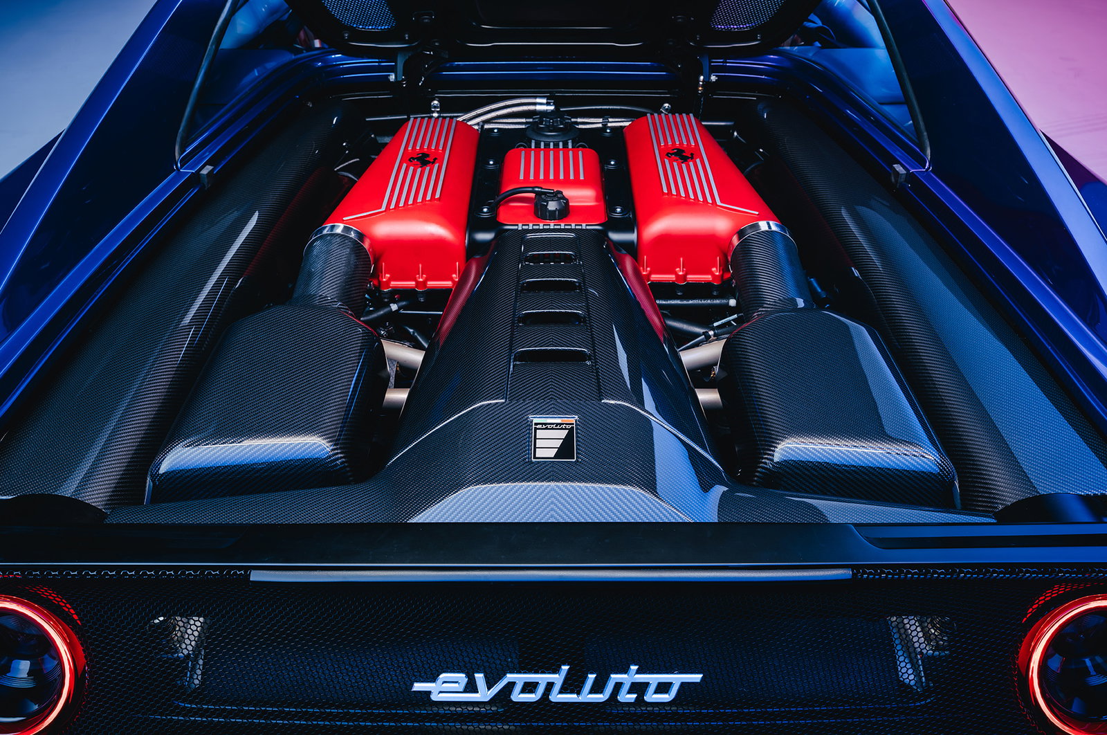 Ferrari 355 by Evoluto - engine bay