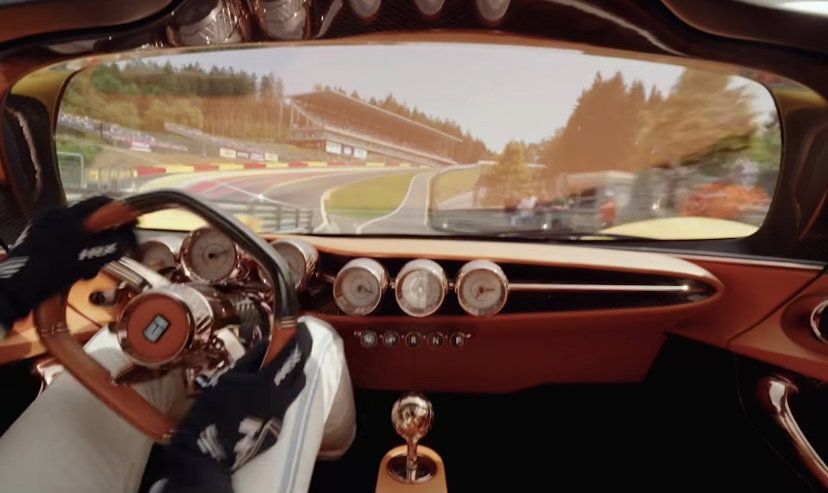 De Tomaso P72 - interior