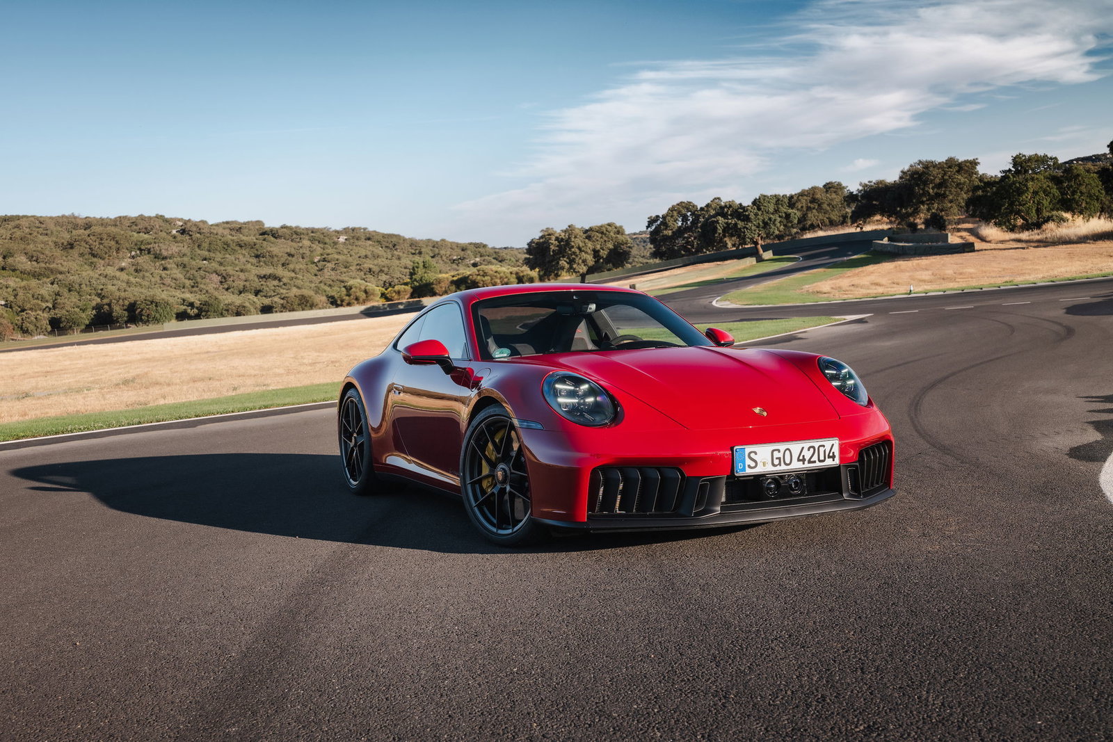 Porsche 911 GTS - front