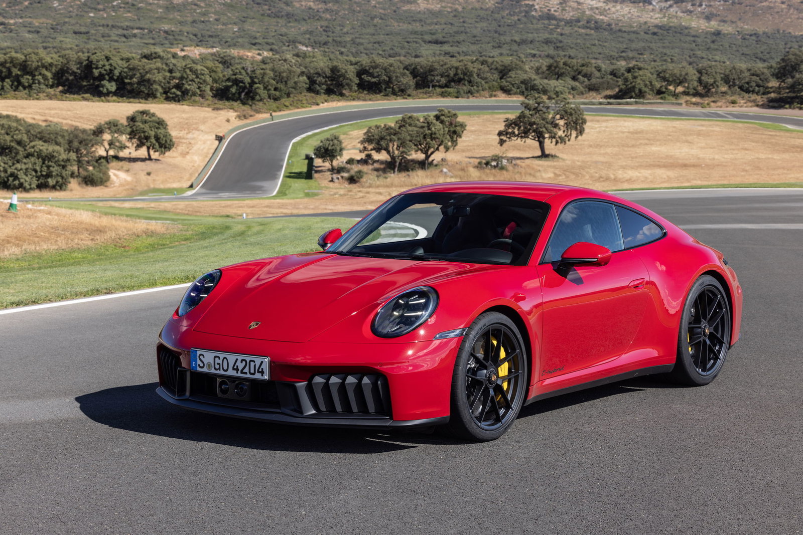 Porsche 911 GTS - front