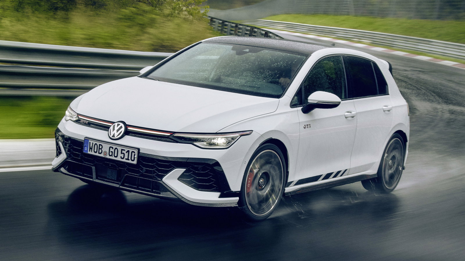 Mk8.5 VW Golf GTI Clubsport - front