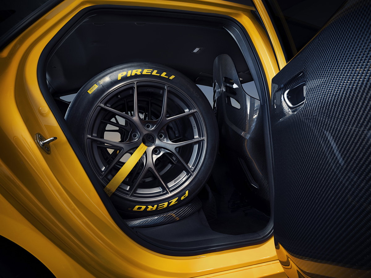 Acura Integra HRC Prototype - wheel carrier