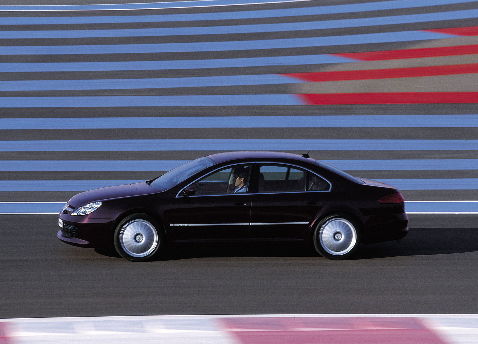 Peugeot 607 Pescarolo - side