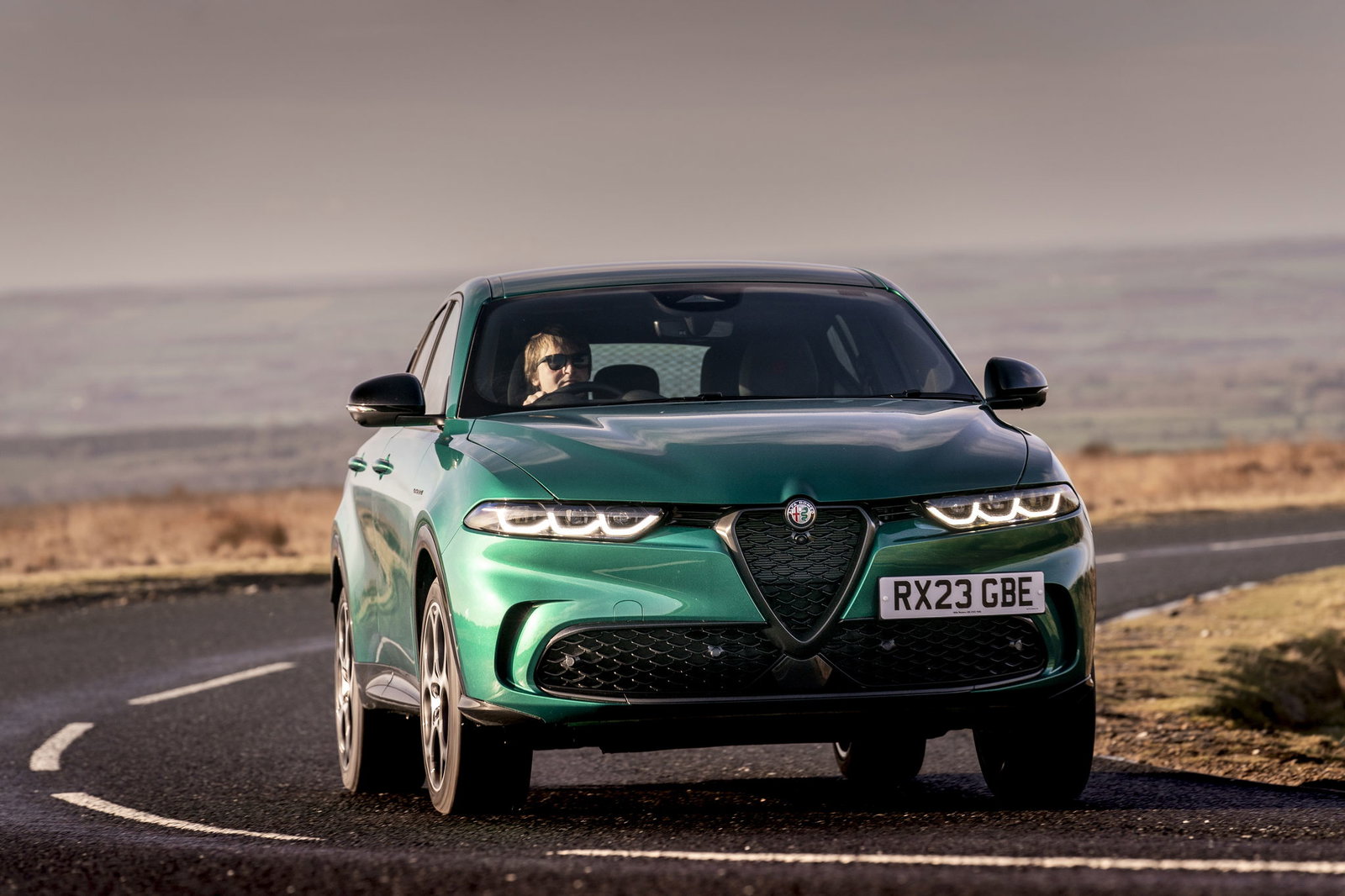 Alfa Romeo Tonale - front