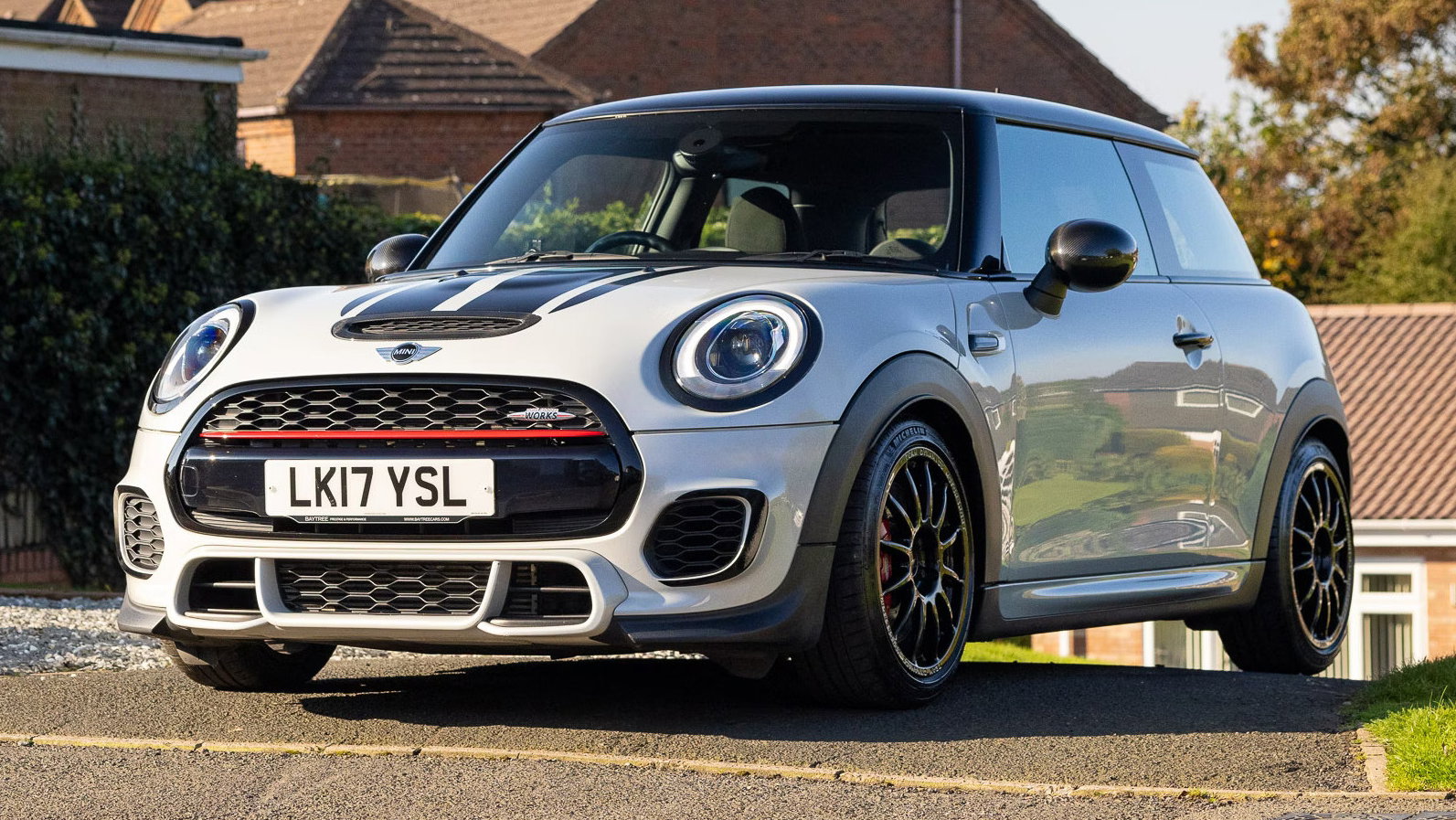 Mini JCW Challenge - front