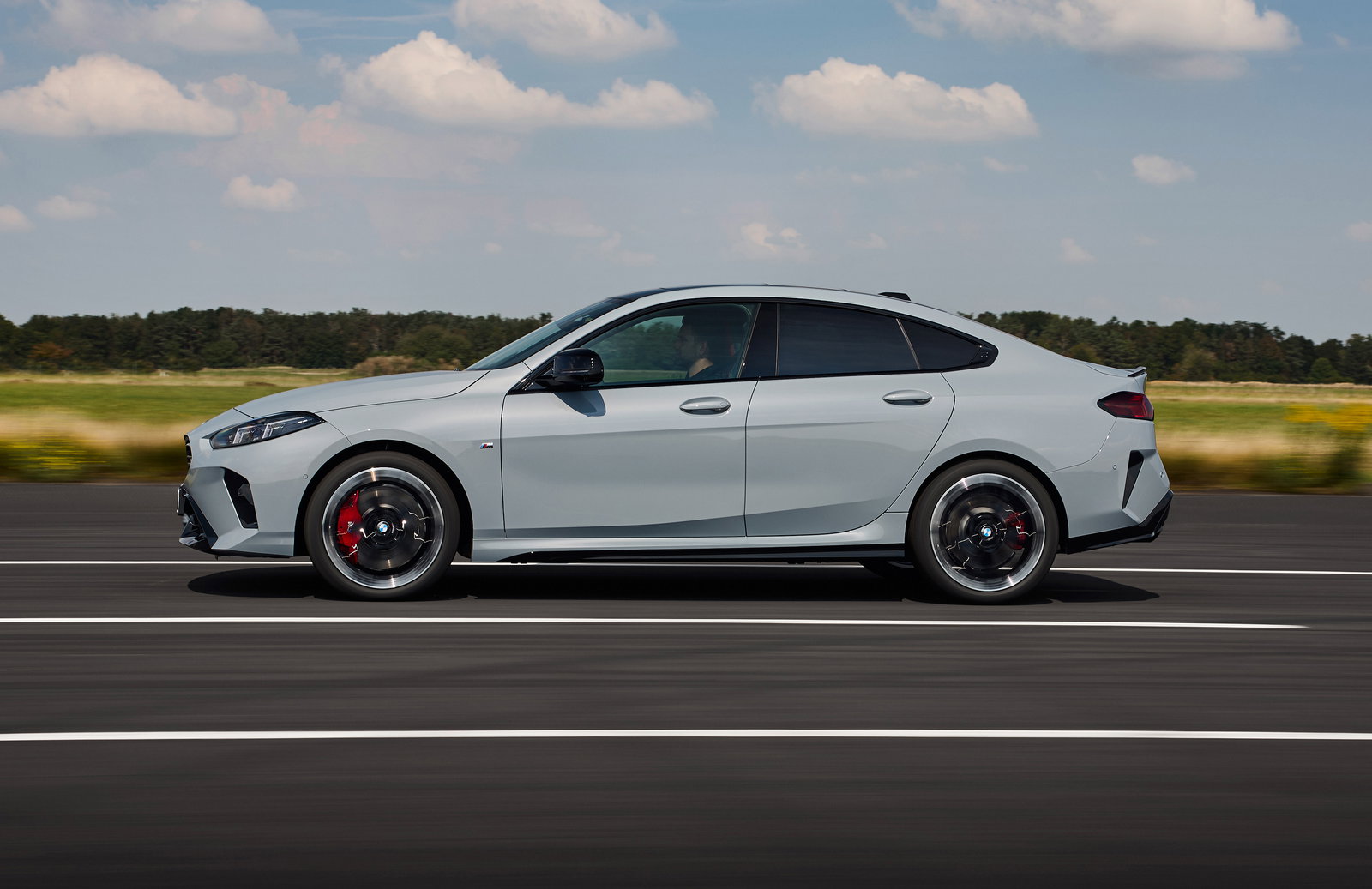 BMW M235 Gran Coupe - side