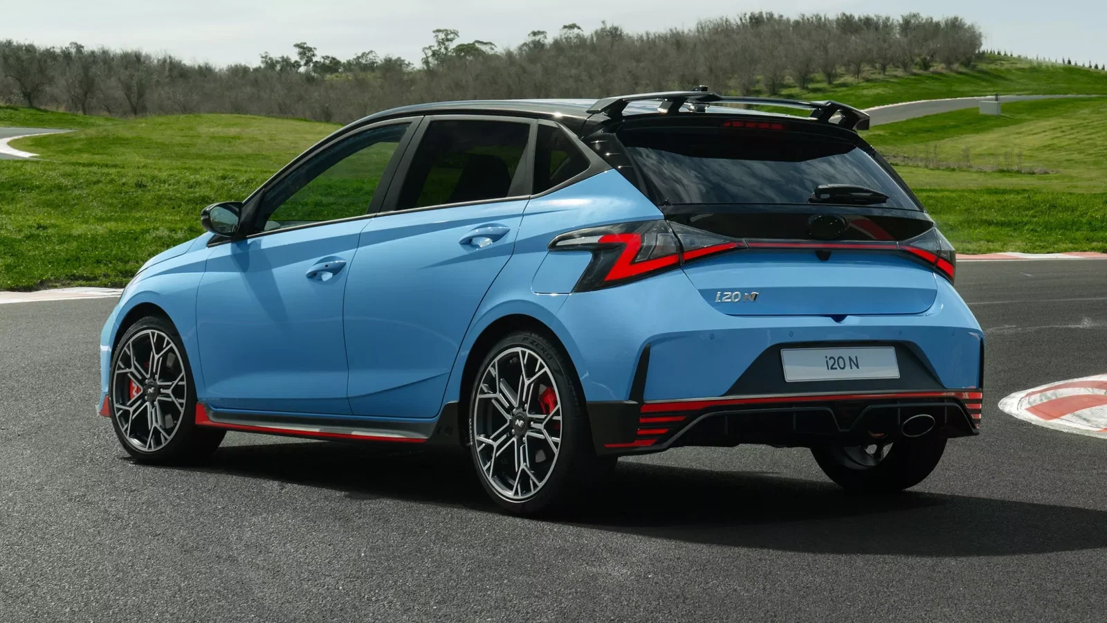 Hyundai i20 N - rear