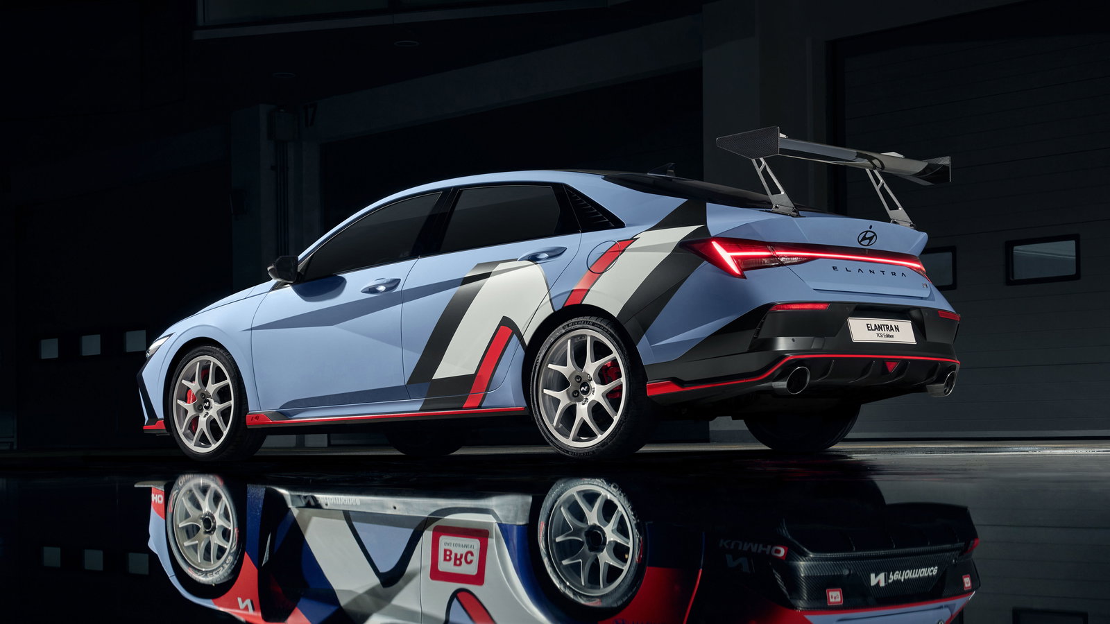 Hyundai Elantra N TCR Edition - rear