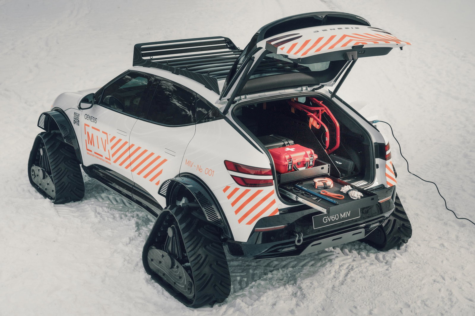 Genesis GV60 MIV - rear, boot open