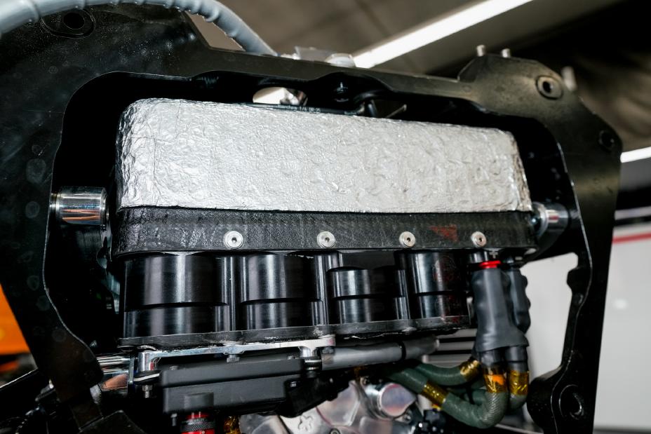 IndyCar hybrid energy recovery system