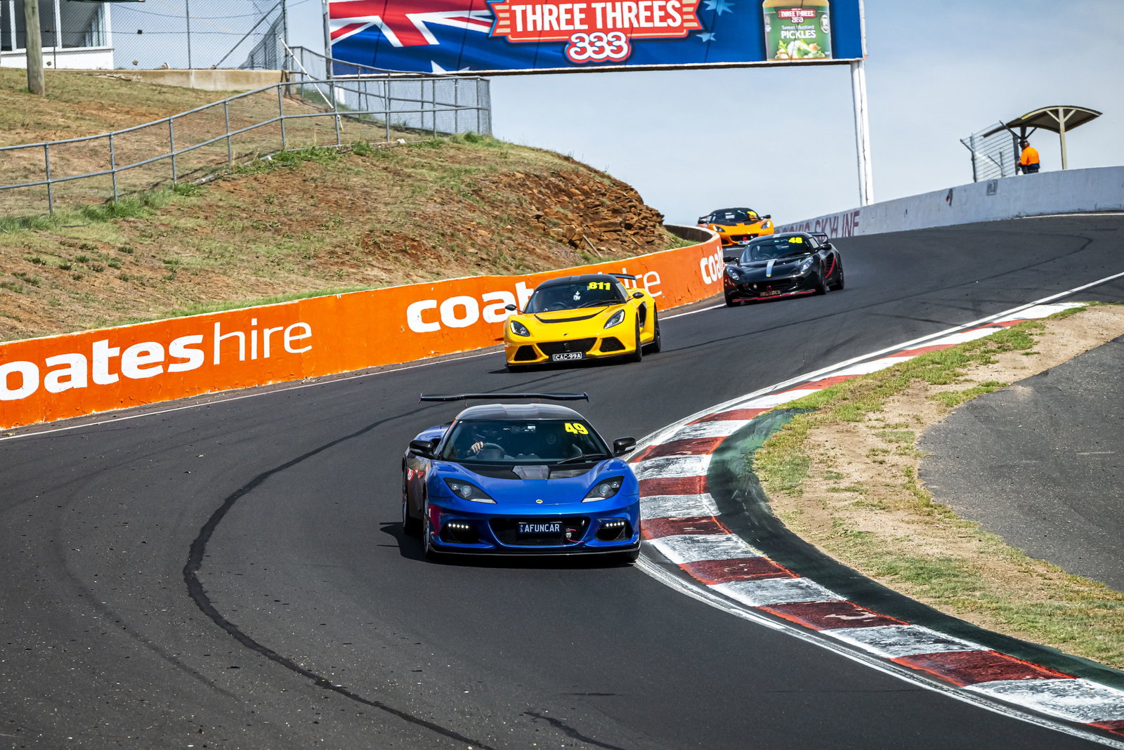 Mount Panorama Circuit – The Esses