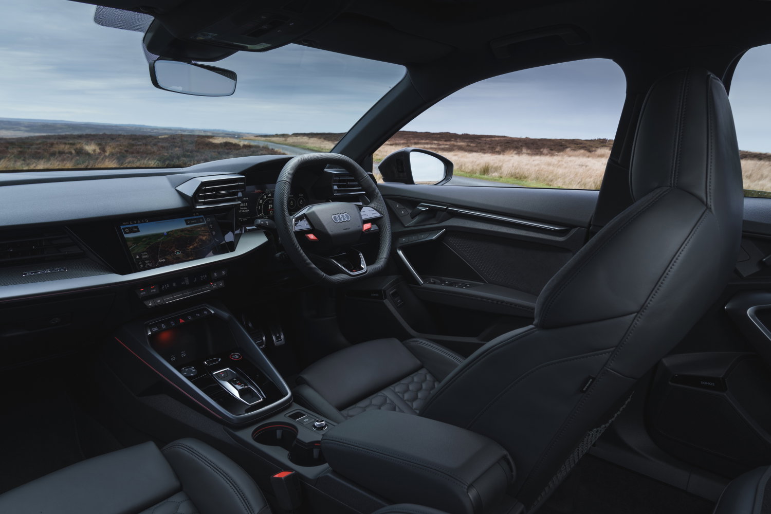 Audi RS3 - interior