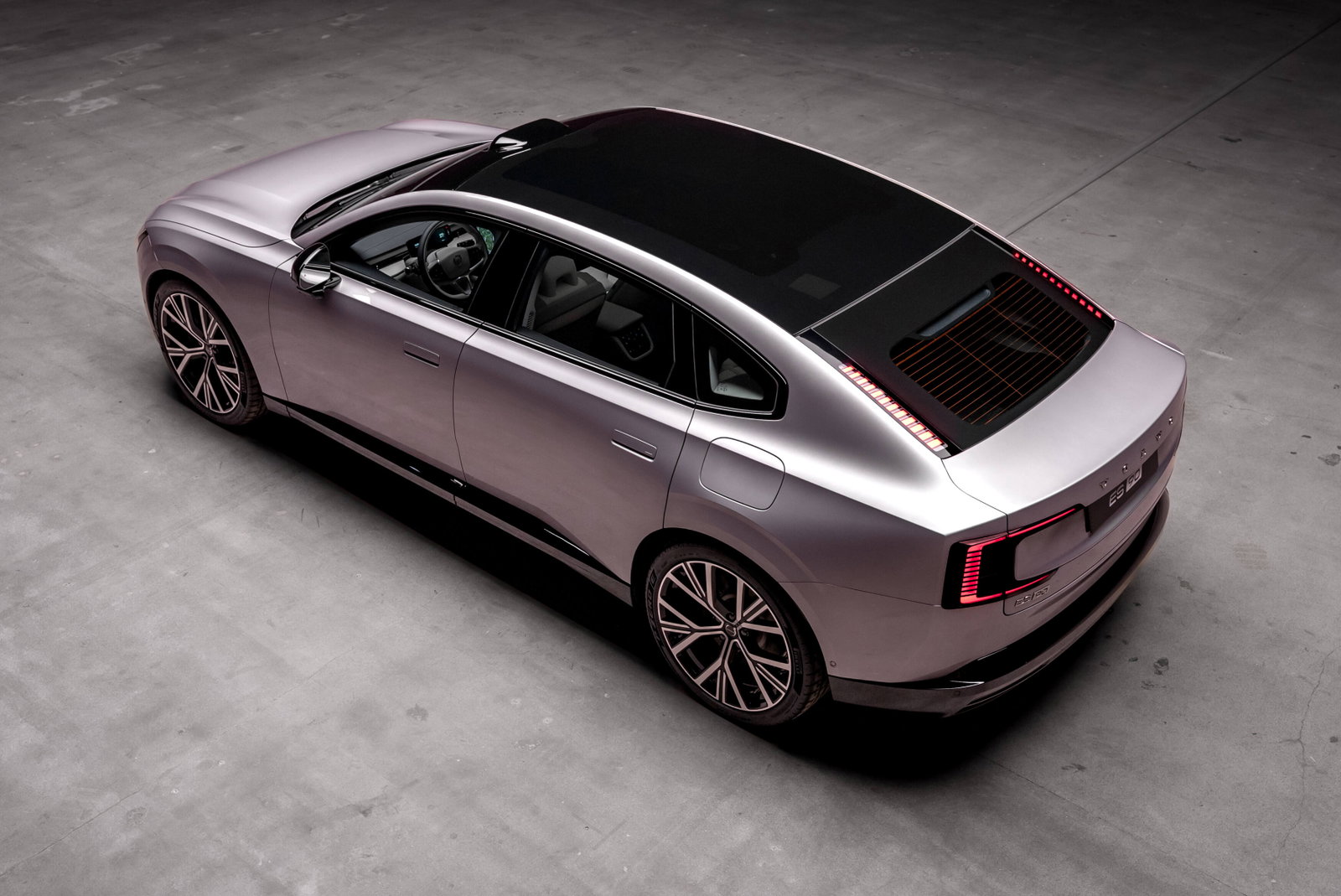 Volvo ES90 - rear